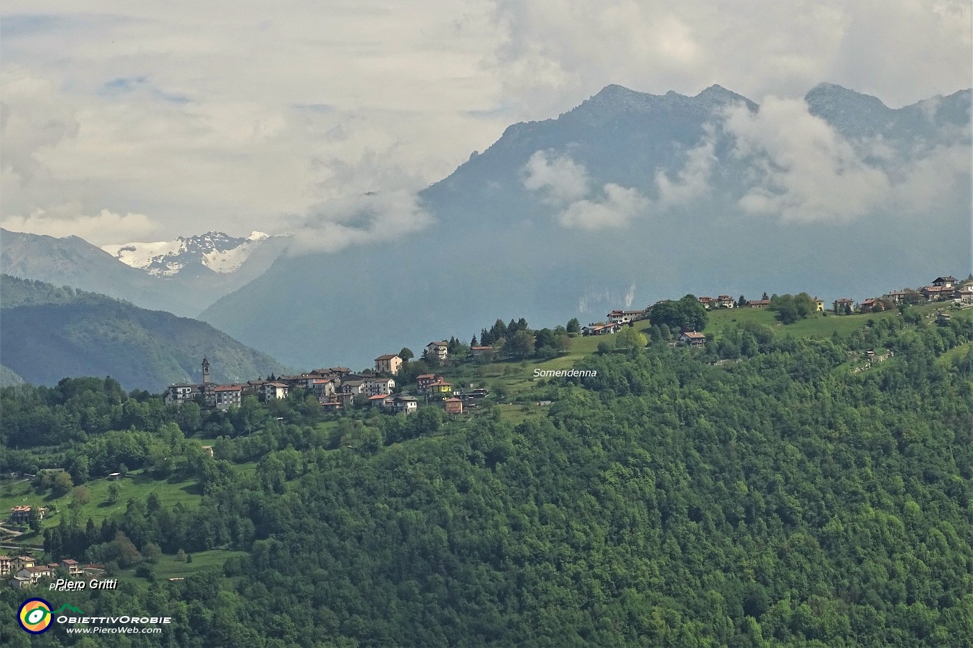 44 Vista del giorno precedente da Ripa di  Poscante di Zogno su Somendenna.jpg -                                